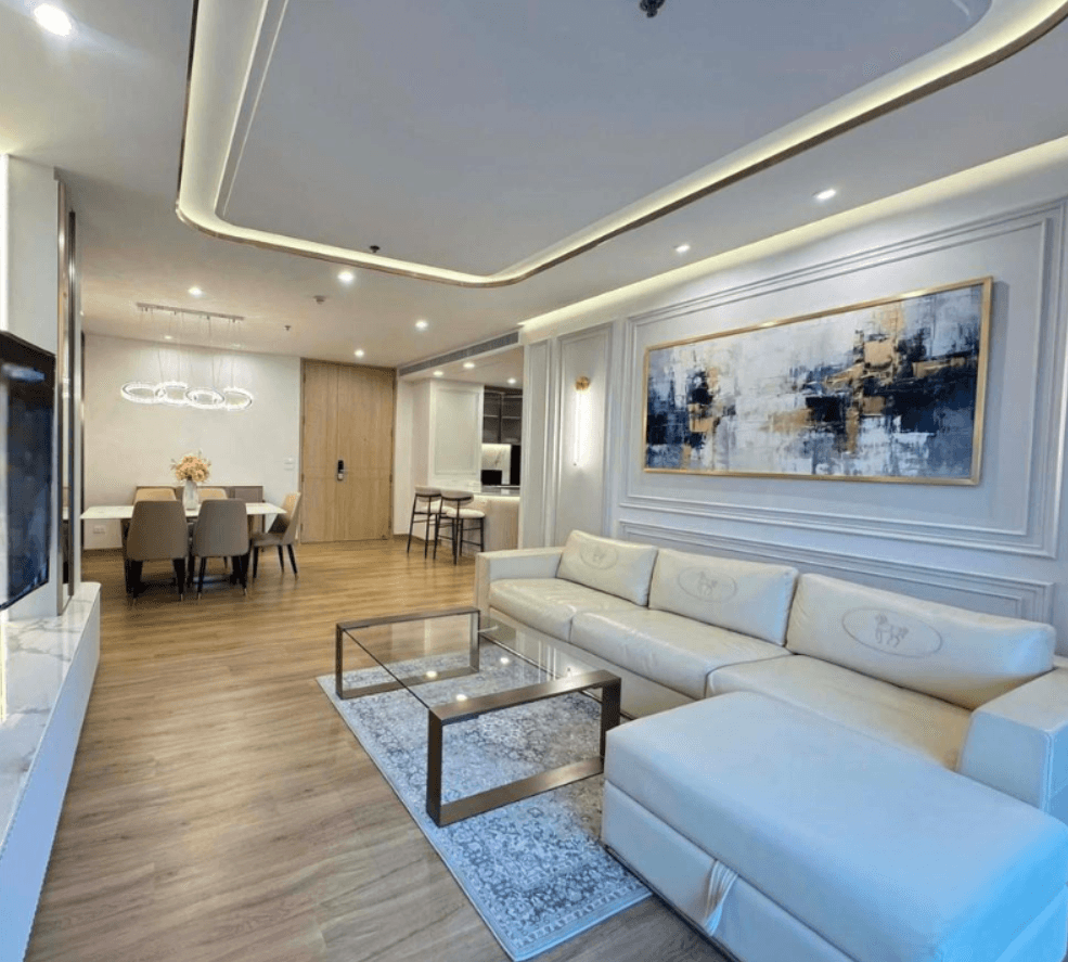 The Royal Saladaeng, living room published on the PropertyScout card