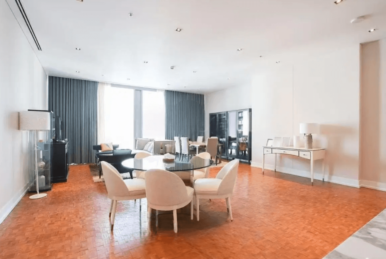 The Ritz-Carlton Residences Bangkok, living room published on the PropertyScout card