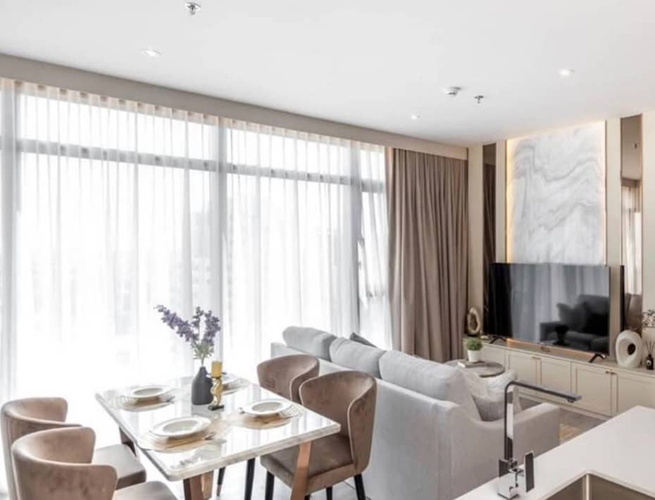 Rhythm Ekkamai Estate, living room published on the PropertyScout card