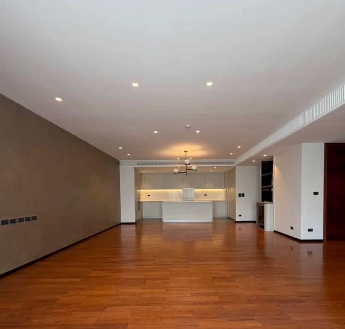 La Citta Delre Thonglor 16, unit published on the PropertyScout card