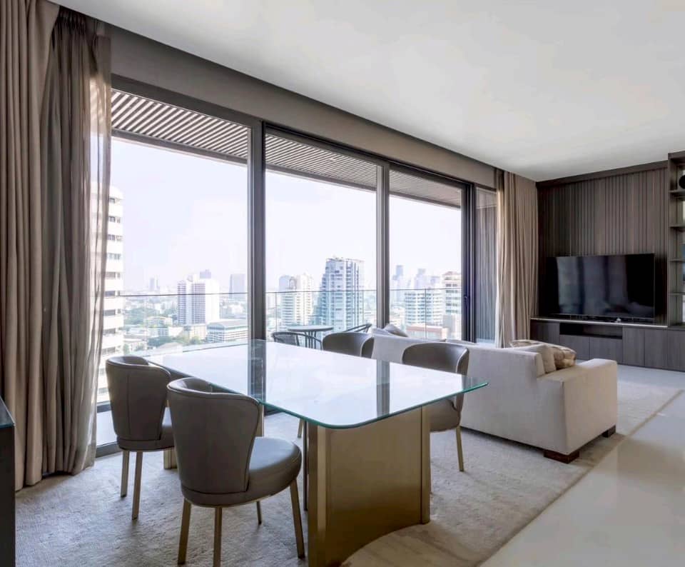 Vittorio Sukhumvit 39, living room published on the PropertyScout card