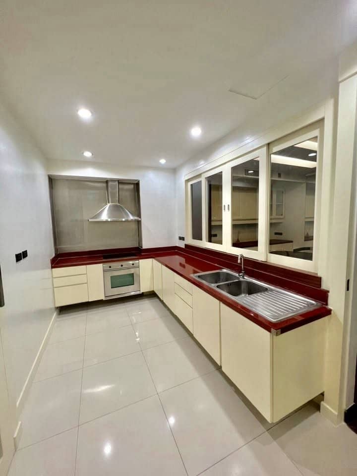 City Lakes Tower Sukhumvit 16, kitchen published on the PropertyScout card