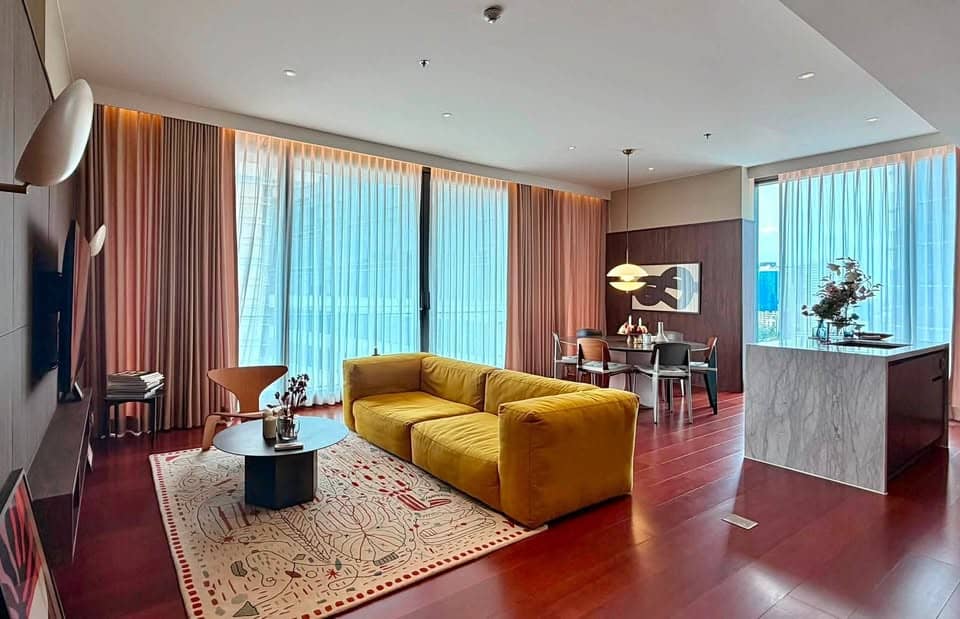 Khun By Yoo, living room published on the PropertyScout card